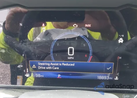 2024 Chevrolet Trax Fwd Activ from USA, damaged, VIN KL77LKE21RC023517